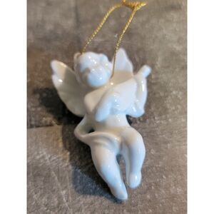 Ceramic white cherub Angel violin ornament Xmas decor